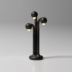 Table Lamp 3-Globe 32” Matte Black | Luminaires de table | Entler