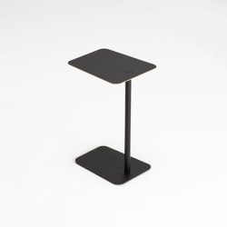 Loop Side Table | Tables d'appoint | Gazzda