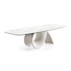 Seashell | Dining tables | Calligaris