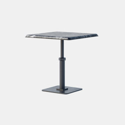 Pedestal Square Side Table | Tavolini alti | Gabriel Scott