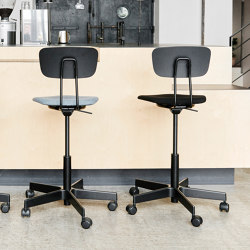 Ray@Work - Extra High | Upholstered Ergonomic Light-task Chair with Flexible Seat and wooden back | Seat upholstered | GreyFox
