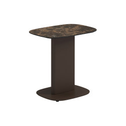 Omada Centre Table | Tables de bistrot | Gloster Furniture GmbH