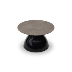 Fungo Beistelltisch Klein | Side tables | Fischer Möbel