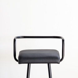 Armrest | BL Stool | Bar stools | Topos Workshop