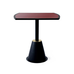 Solids | M01C Table | Tables de bistrot | Topos Workshop