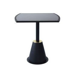 Solids | M01C Table | Tables de bistrot | Topos Workshop