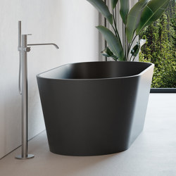 Bay bathtube | Bathtubs | NIC Design