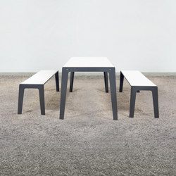at_14 Table and on_14 Bench | Tables de repas | Silvio Rohrmoser