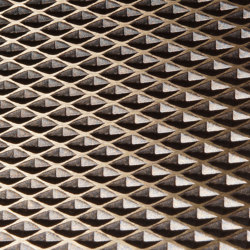 Nordic Brass Weathered | 7010 | Metal tiles | Inox Schleiftechnik