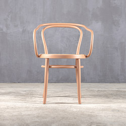 Classics | Saint Tropez Bentwood Armchair Pink 3012 | Chairs | Set Collection