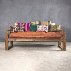 Slow Reclaimed | Homu 180 Sofa Handmade Futon Mattress | Sofás | Set Collection