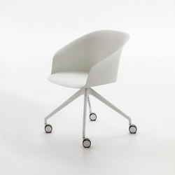 Finna P/PB1 | Chairs | Crassevig