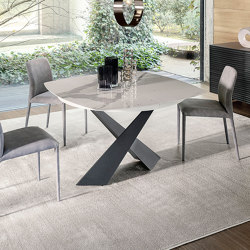 Tavolo Living Square | Dining tables | Riflessi