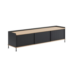 Enfold Sideboard | 186 x 45 H: 48 CM / 73 x 17.7 H: 18.9" | Sideboards / Kommoden | Muuto