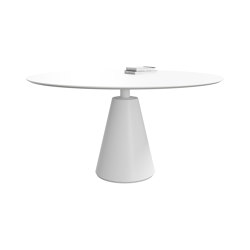 Madrid dining Table T086 | Dining tables | BoConcept