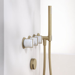 Wall Mounted Set with Overflow Filler and Handshower on Right | Robinetterie pour baignoire | Varied Forms