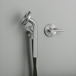 FFQT | Miscelatore monocomando a parete con kit doccia | Shower controls | Quadrodesign
