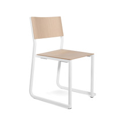 GT01 | Chairs | Infiniti