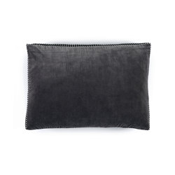Athena Goudron | Co 226 81 03 | Cushions | Elitis
