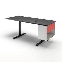 m-pur-habitat | Desks | planmöbel