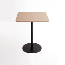Nucleo | Bistro tables | Punt Mobles