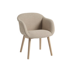 Fiber Soft Armchair / Wood Base | Stühle | Muuto
