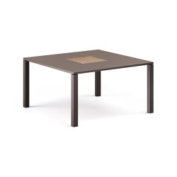 Quadro 8 seats square table | 1038+1040 | Tables de repas | EMU Group