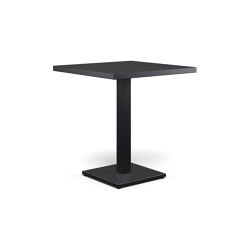 Round 2 seats square table | 471 | Dining tables | EMU Group
