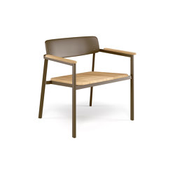 Shine Lounge chair with teak seat | 249-82 | Poltrone | EMU Group