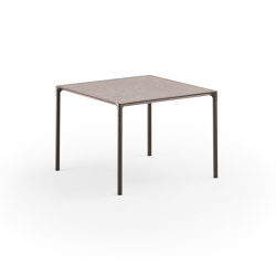 Terramare 4 seats stoneware top square table | 720 | Esstische | EMU Group