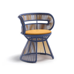 CIRQL NU Armlehnstuhl mit Standfuß | Chairs | DEDON
