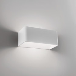 Cubetto wall lamp