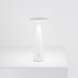 Dama table lamp | Tischleuchten | Zafferano