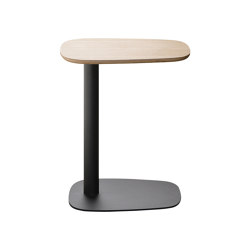 Puck table | Beistelltische | ENEA