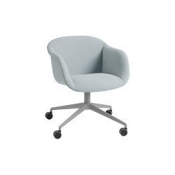 Fiber Soft Armchair / Swivel Base w. Castors | Chairs | Muuto