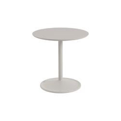 Soft Side Table | Ø 48 h: 48 cm / Ø 16.1" h: 18.9" | closed base | Muuto