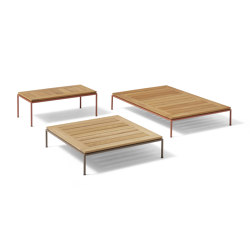 Mex-Hi Outdoor low table | open base | Cassina