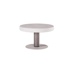 Flipper Low Coffee Table I | closed base | Forma & Cemento