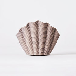 Concha Vase Grey Medium | Dining-table accessories | Dustydeco