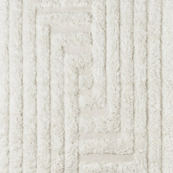 Shaggy Labyrinth White Rug | 250 x 350cm | Alfombras / Alfombras de diseño | Dustydeco
