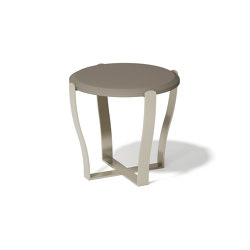 Aristo - M .24 Tavolino Servitore | Side tables | Capital