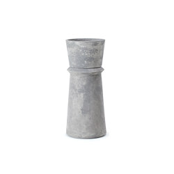 Bulbi Concrete vase Agapantus | Vasi | Ethimo