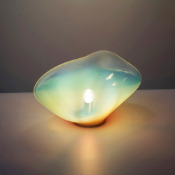 HAUMEA CONVEX Table Lamp | Tischleuchten | ELOA