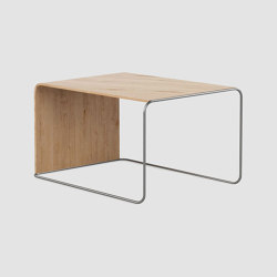PARCS Ply Table | Tables d'appoint | Bene