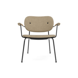 Co Lounge Chair W/Armrest, Upholstered Seat and Back | Audo Bouclé - Beige 02 | Natural Oak | open base | Audo Copenhagen