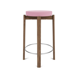 Passage Counter Stool, Walnut Base, Upholstered Seat, Steel Ring | Vidar - Pink, 0526 | Counter stools | Audo Copenhagen