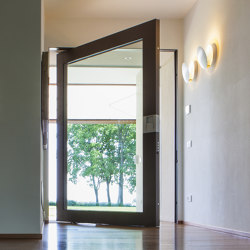 Nova | Sicherheitstür aus Aluminium und Glas | Entrance doors | Oikos – Architetture d’ingresso