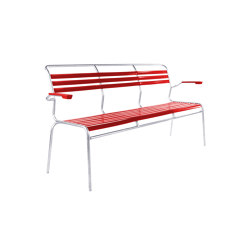 Slatted three-seater bench Säntis with armrest | Bancos | Schaffner AG
