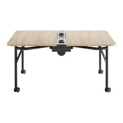 DOUBLE FOLDING WORKBENCH WITH ELECTRIFICATION | Objekttische | HOWE