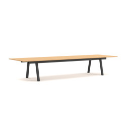 Boa Table | Dining tables | HAY